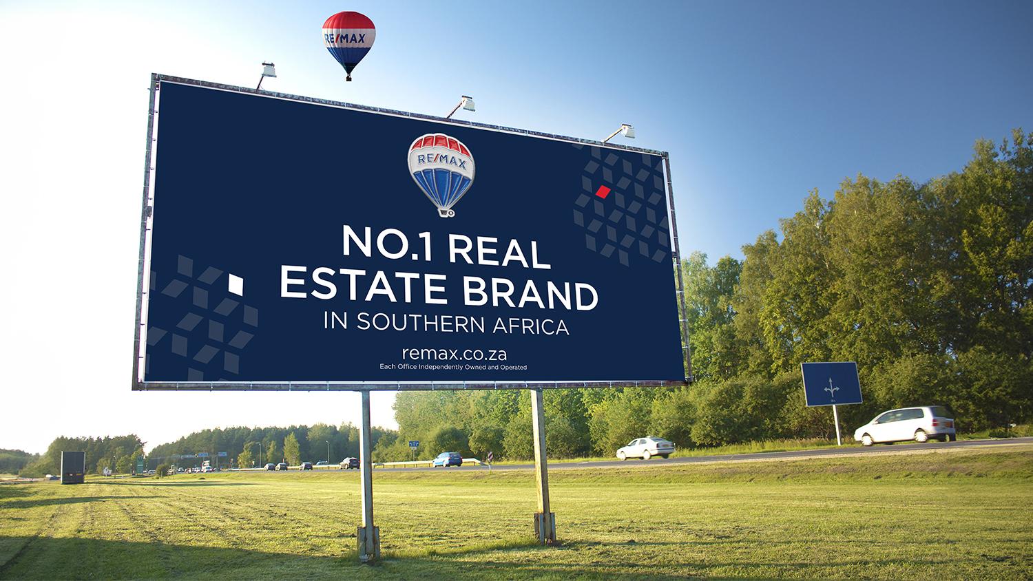 Franchise VS Own Business: Weighing the Pros and Cons