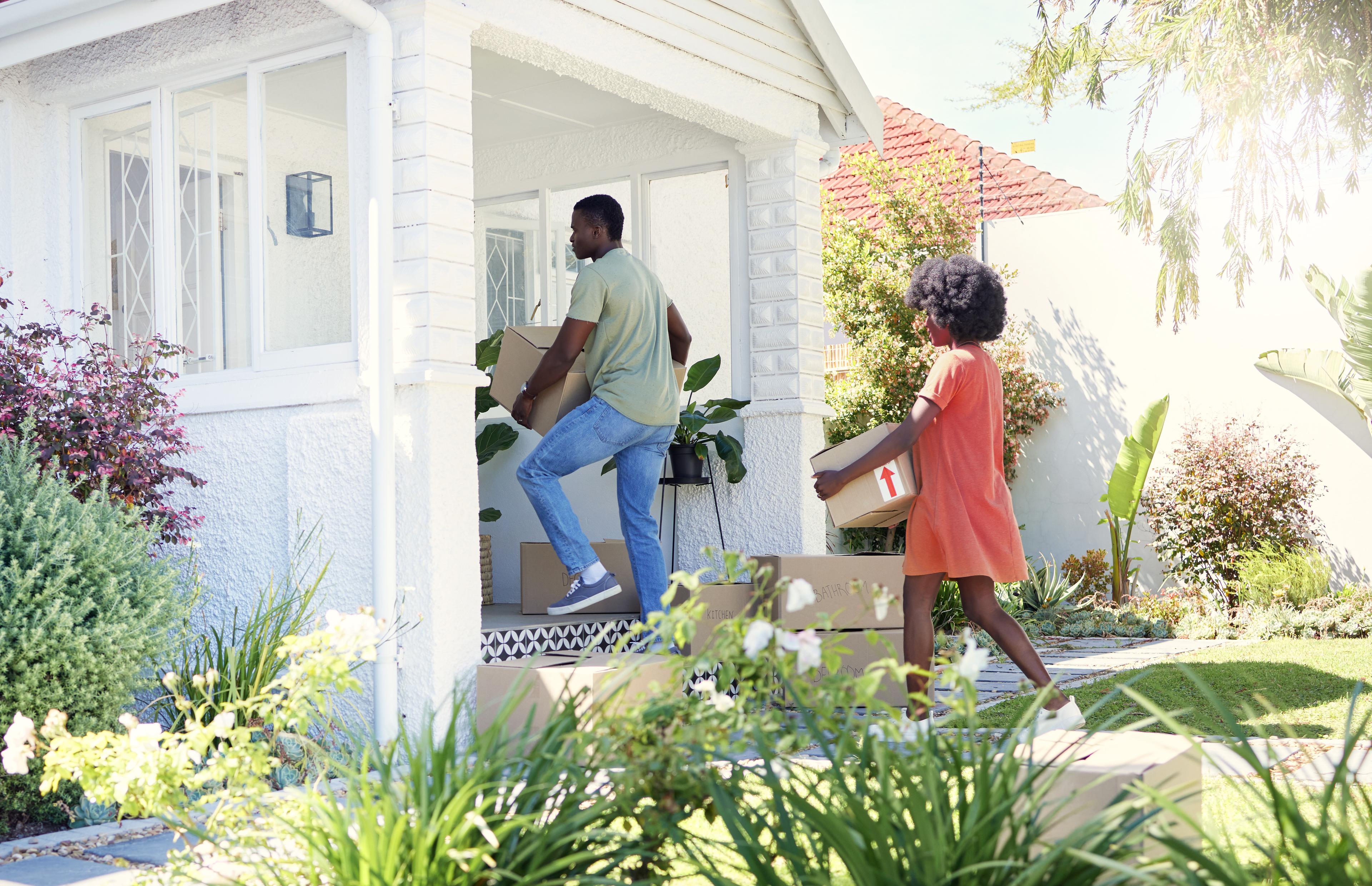 DIPLOMATIC GUIDE TO NEIGHBOUR DISPUTES